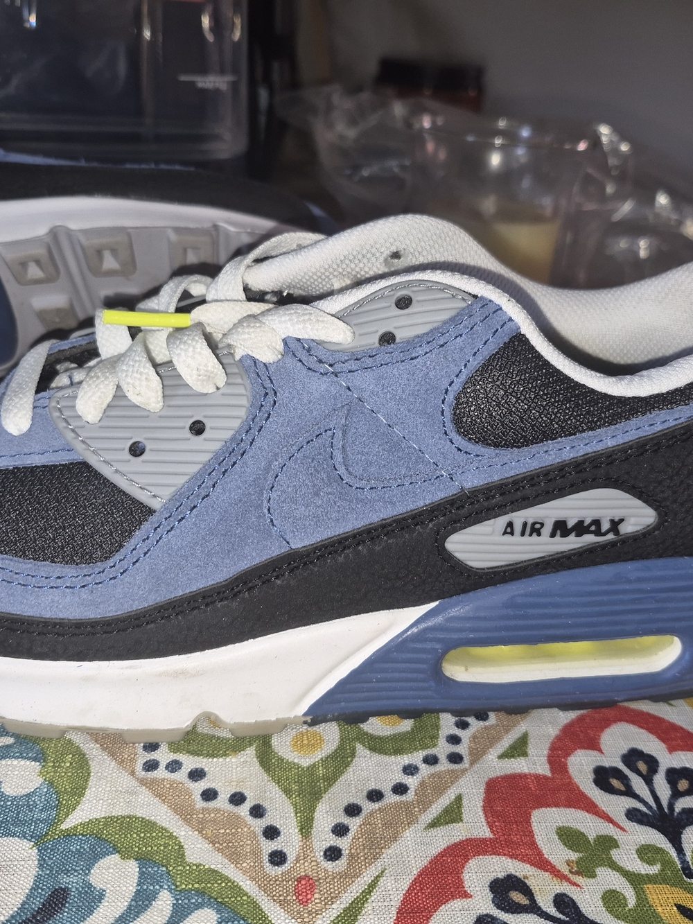 Nike Air Max NENs' Blue and Black Athletic Shoe